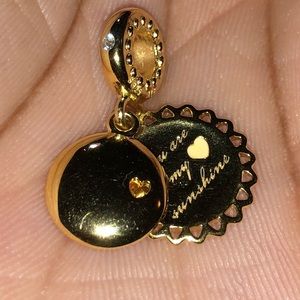 Pandora shine 18k gold you’re my sunshine charm